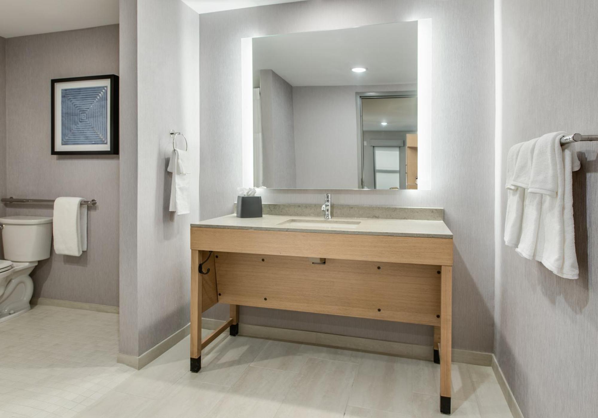 Hyatt Place Newark-Main Street Екстер'єр фото